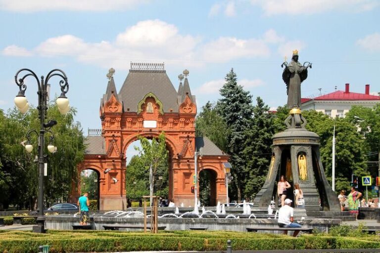 01 ALEXANDER III 12